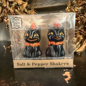 Brand NIB Joanna Parker Vintage Cat Salt and Pepper Shakers